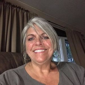 Meet your Posher, Marcia